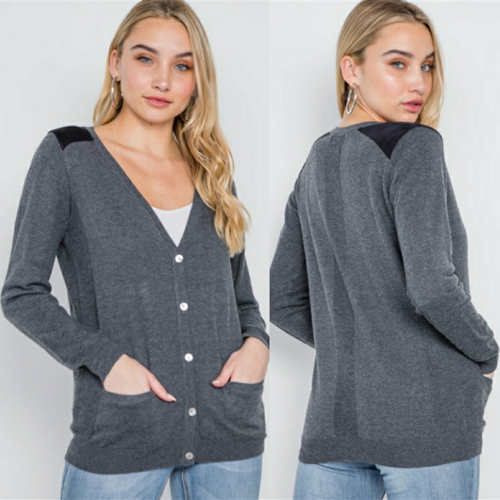 Bookworm Button Cardigan (Gray)